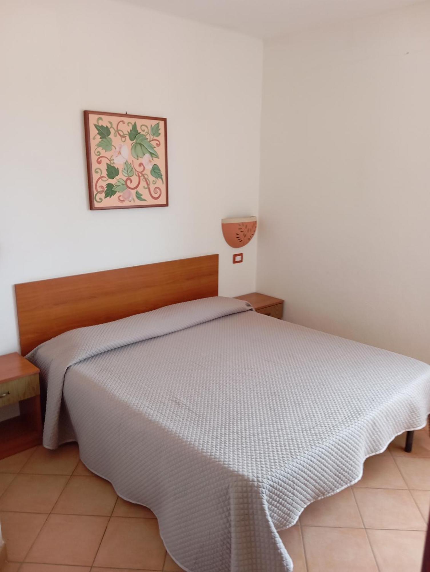 A.I.R. Hotel Gabbiano Isola Rossa Exterior photo